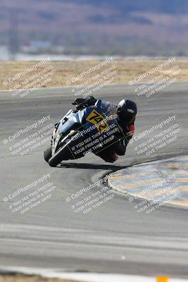 media/Feb-07-2025-CVMA Friday Practice (Fri) [[7034960ba2]]/2-Racer 2/Session 3 (Turn 8)/